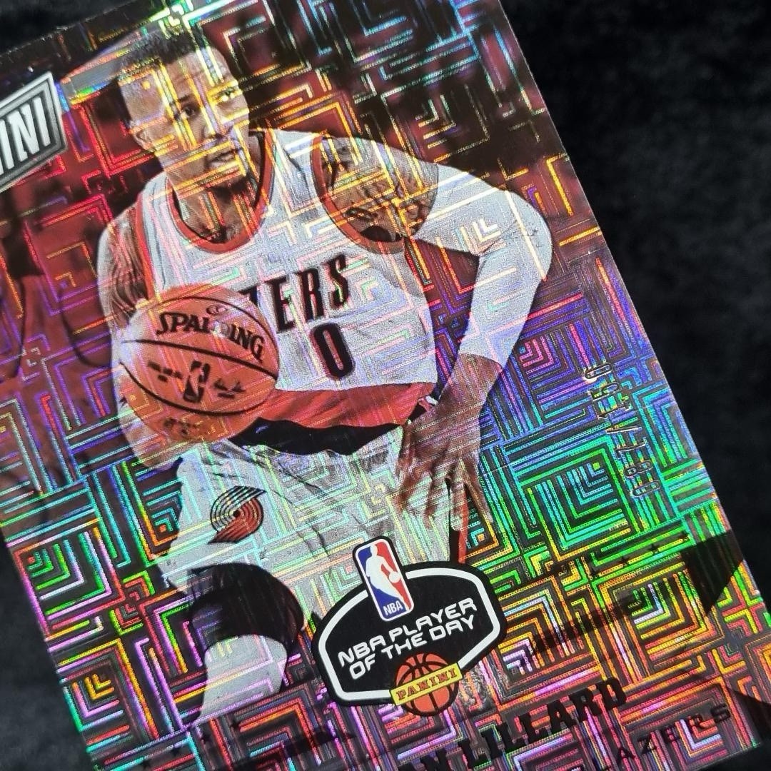 Damian Lillard 2017 Panini Player of the Day Escher Square Prizms #27 - /1503