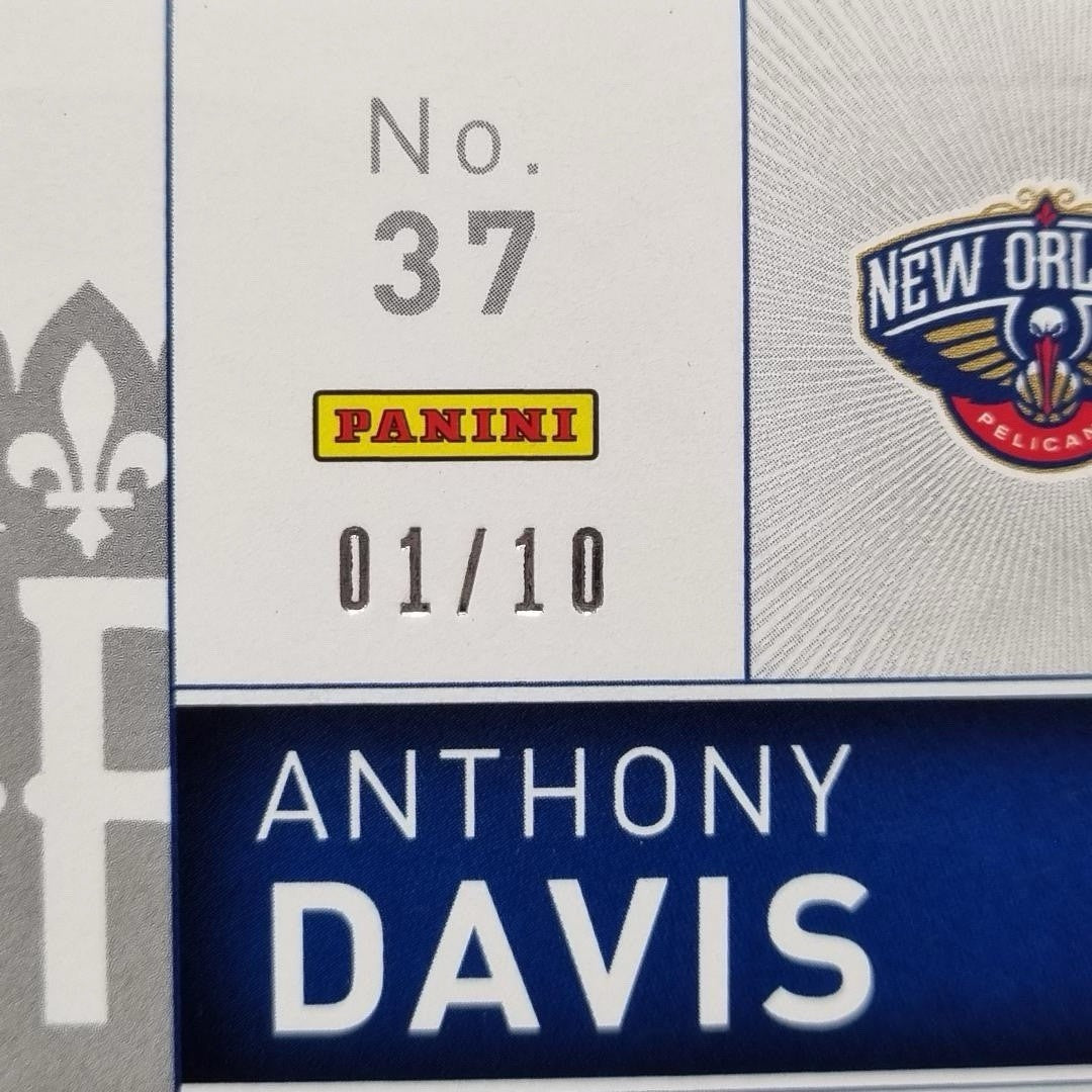 2014-15 Anthony Davis 1/10 Gold #37 Panini Totally Certified NBA Die-Cut2