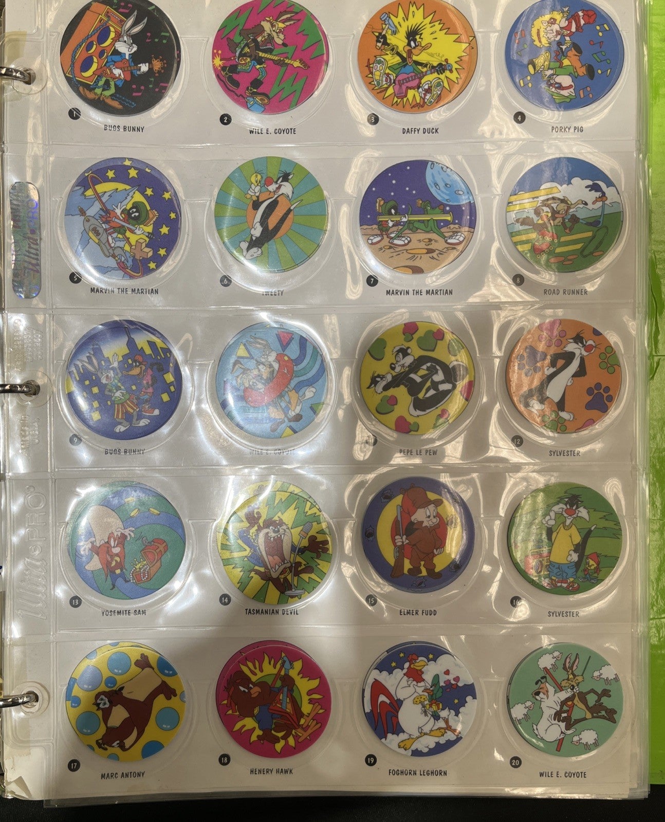 Complete TAZO Collection (220/220) in Official Collectors Album (1996)1