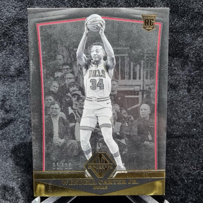 2018-19 NBA Wendell Carter Jr. Gold /10 Majestic Panini Chronicles RC Bulls0