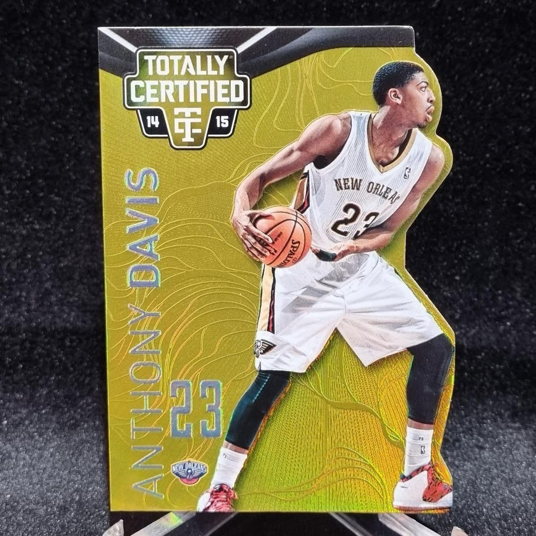 2014-15 Anthony Davis 1/10 Gold #37 Panini Totally Certified NBA Die-Cut0