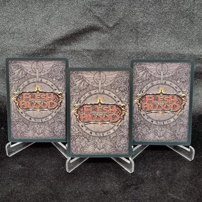 Flesh And Blood TCG Bundle Show Of Strength & Flick Knives 2025 Legend Story1