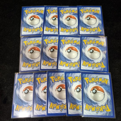 Pokémon White Flare Reverse Holo Poke Ball Bundle 20251