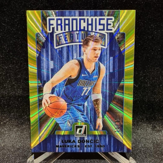 NBA 2019-20 Luka Doncic 23/25 Gold Laser Panini Donruss Franchise Features #290