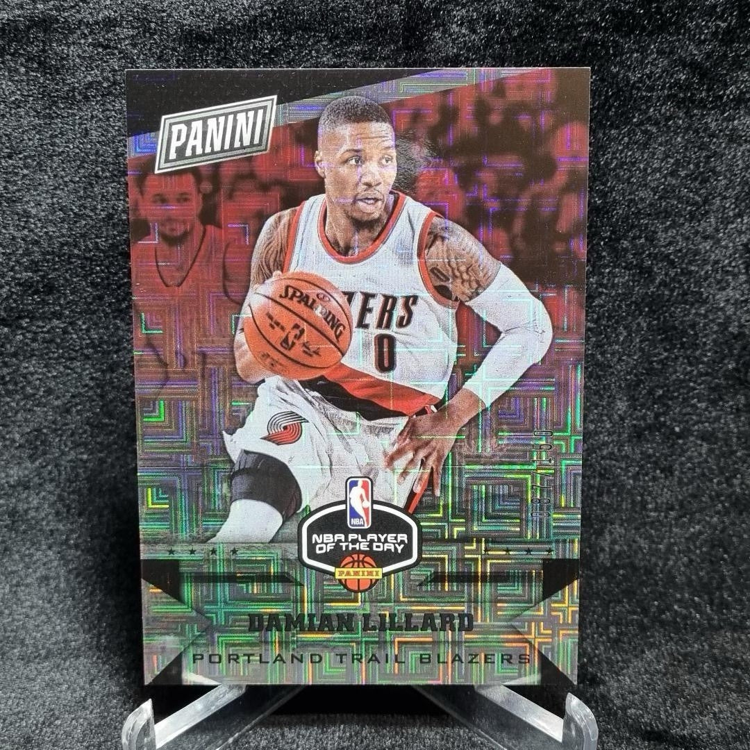 Damian Lillard 2017 Panini Player of the Day Escher Square Prizms #27 - /1500