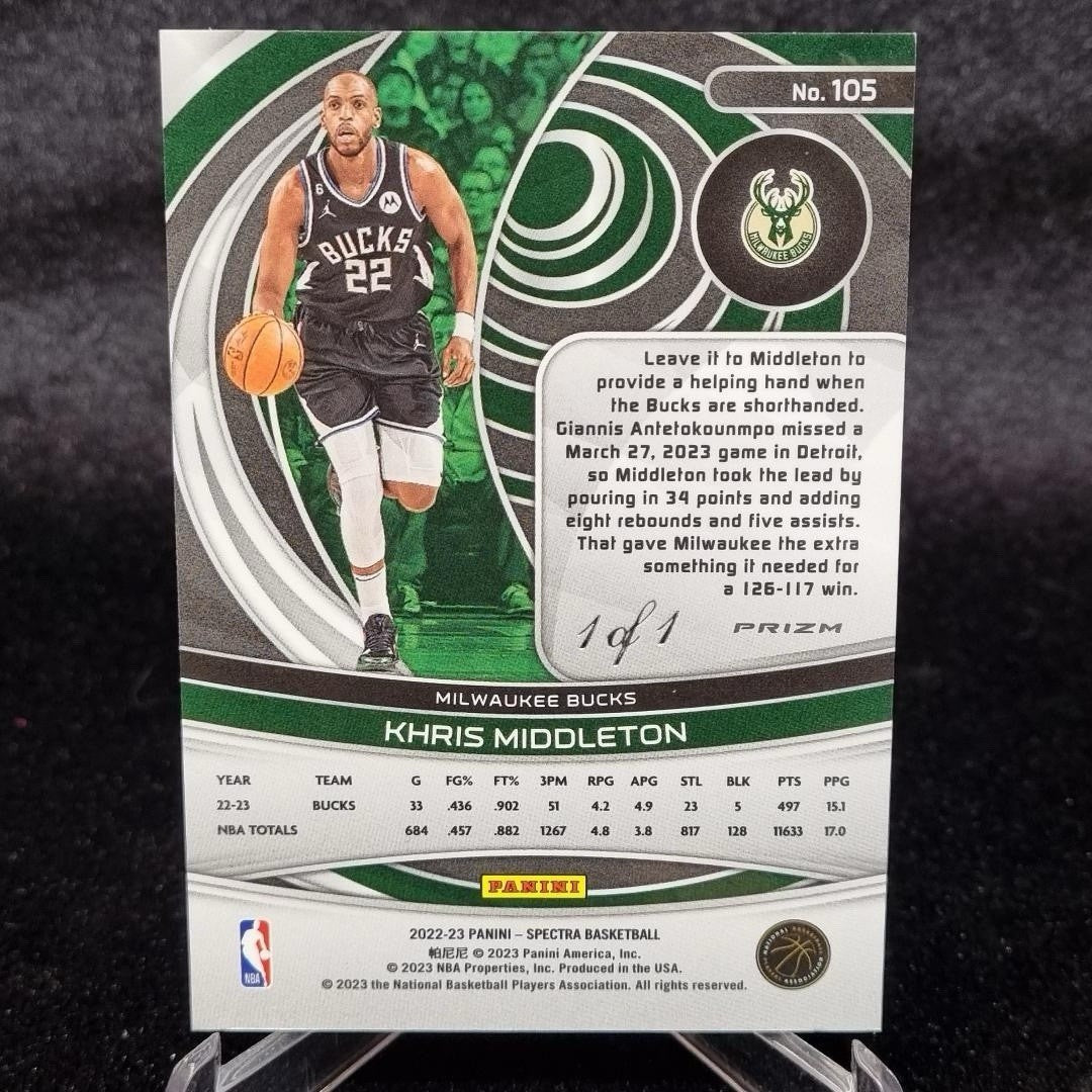 2022-23 Panini Spectra Khris Middleton 1/1 One of One Nebula Milwaukee Bucks1